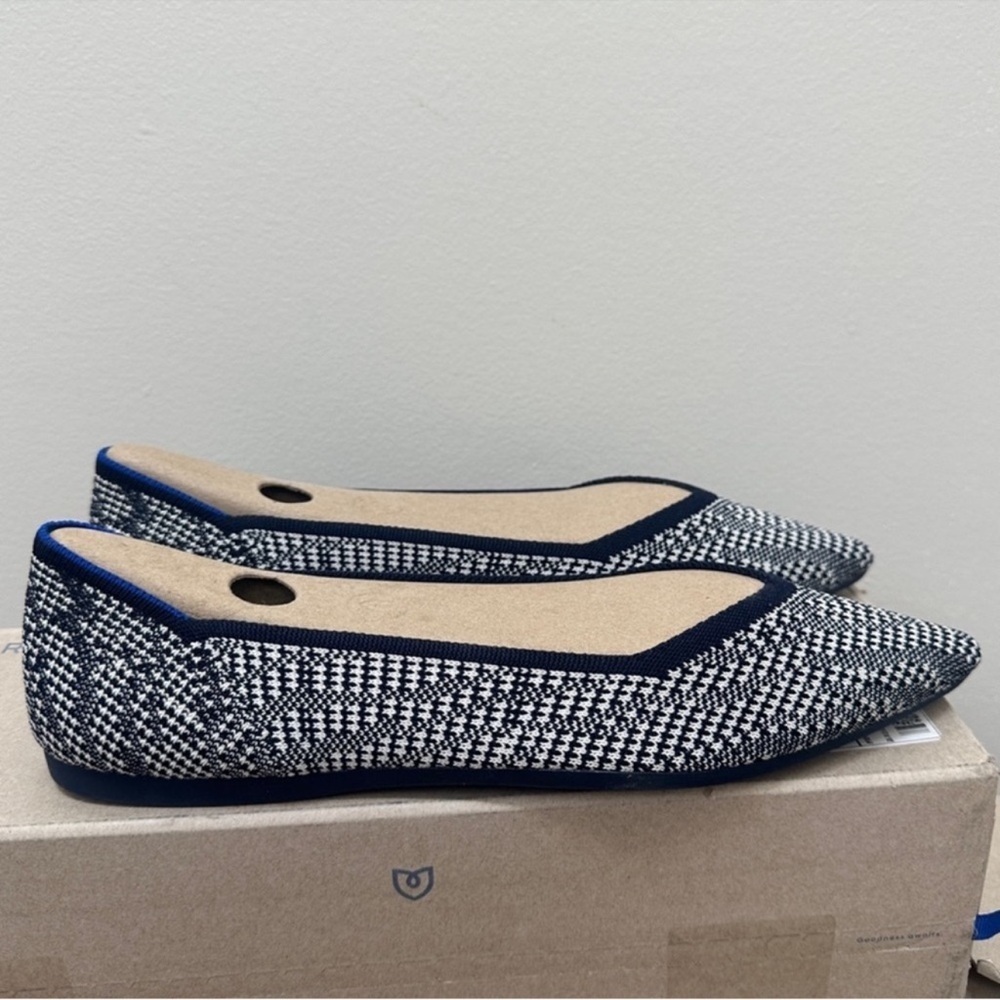 RETIRED Rothys Navy Houndstooth Pointed Flats RARE Size 10